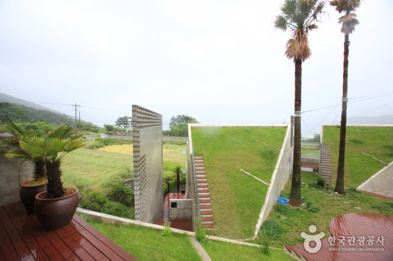 熱帶夢想渡假村 (1/4)