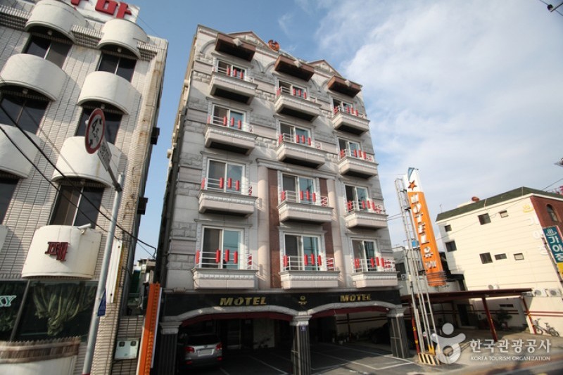 Somnus [優秀住宿設施 Goodstay] (2/12)