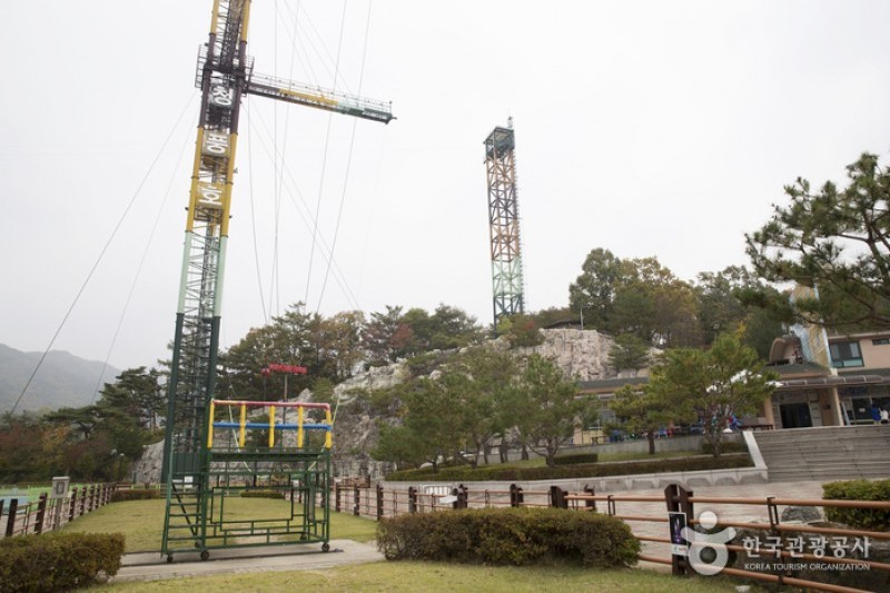 淸風樂園 (15/16)