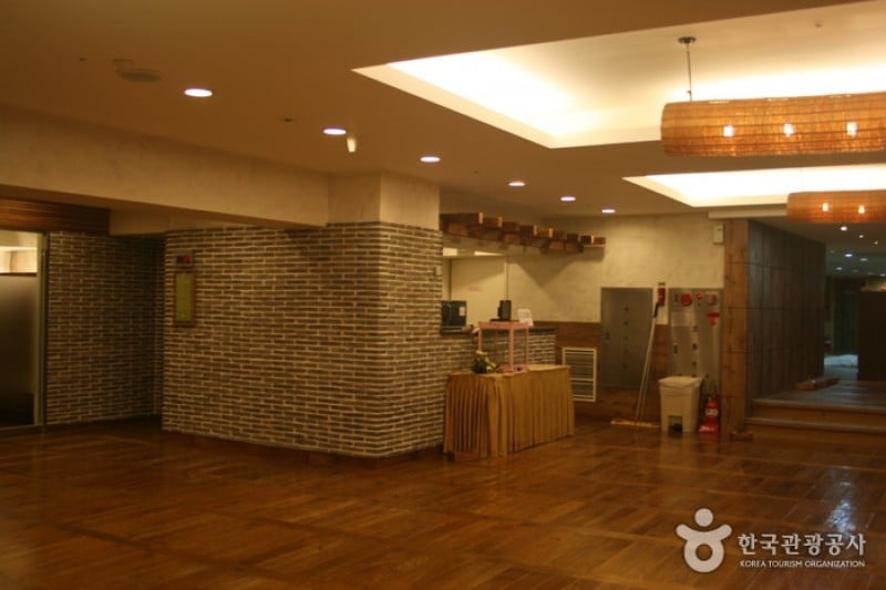 RESOM SPA Castle (14/14)