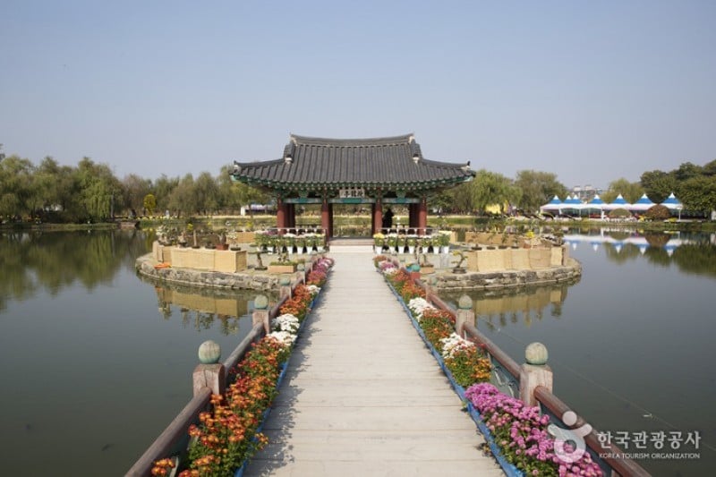薯童公園與宮南池 (11/13)