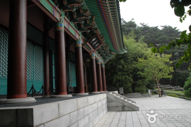 顯忠祠 (8/38)