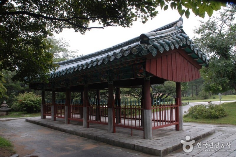 顯忠祠 (9/38)