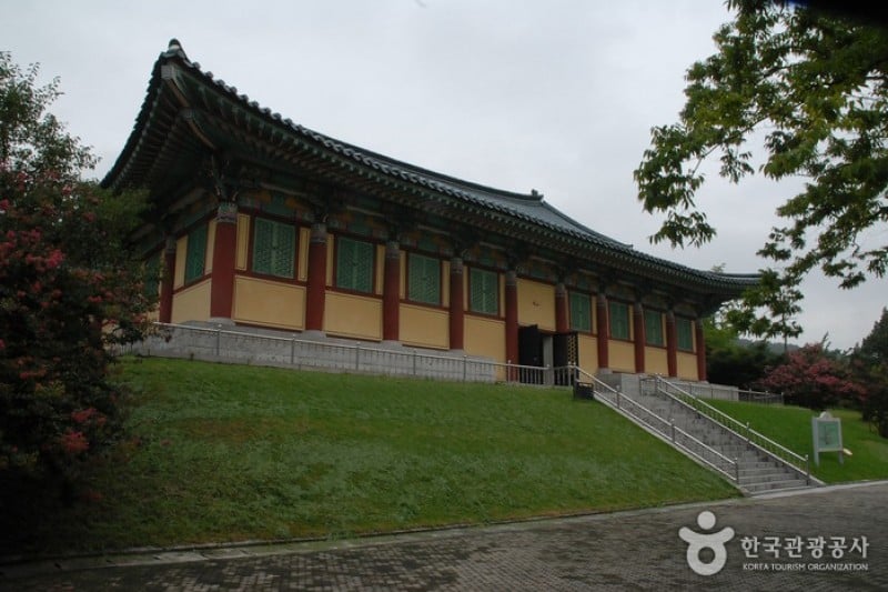 顯忠祠 (30/38)