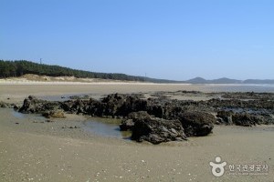 三峰海水浴場