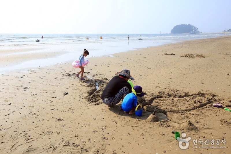 磨劍浦海水浴場 (6/22)