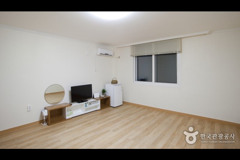 動鶴山莊 [優秀住宿設施Goodstay] (12/22)