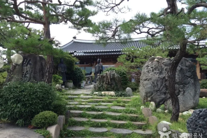 迎月黑豆腐달맞이흑두부 (1/5)