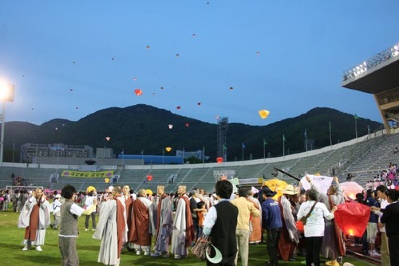 釜山燃燈節 (8/10)