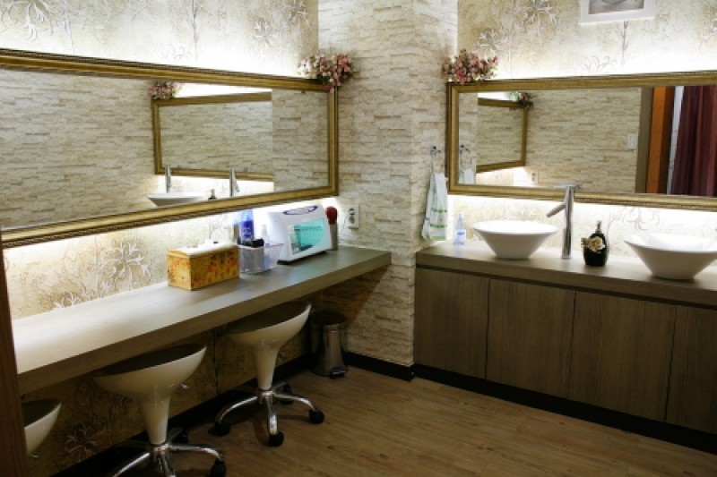 Bourhill Esthetic (7/9)