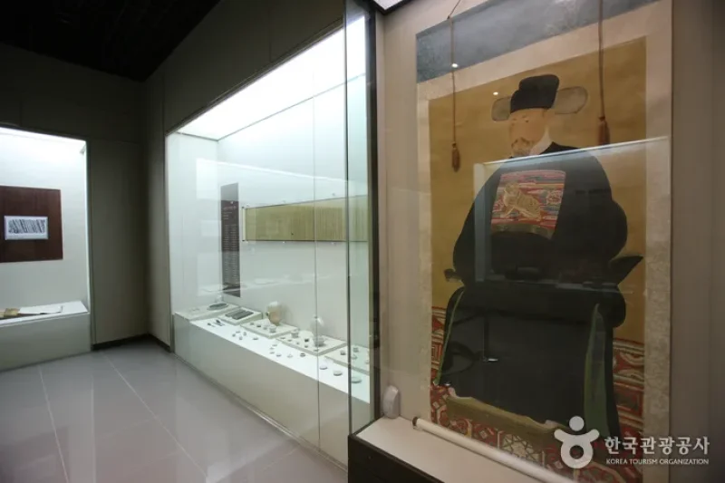 水原博物館(수원박물관)
