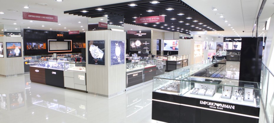 Entas免稅店 總店 (2/46)