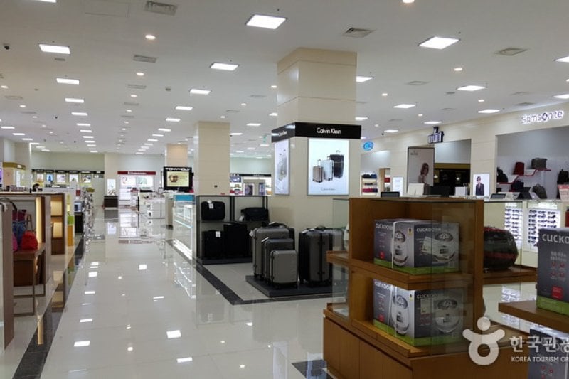 中原免稅店 (3/5)