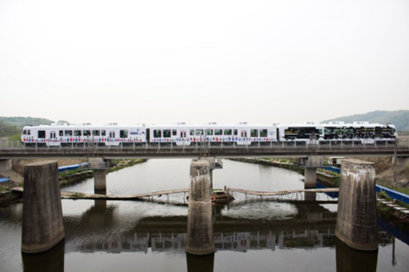 和平列車DMZ-train