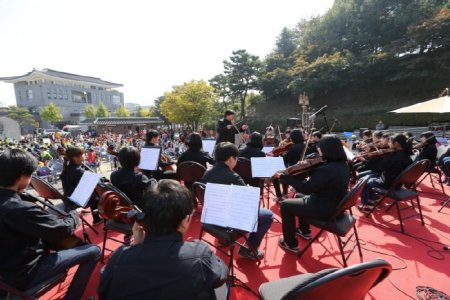 直指韓國