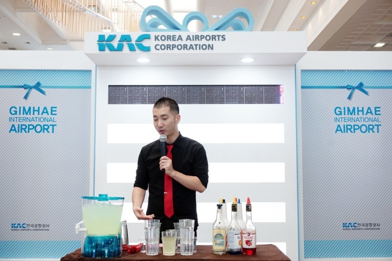 金海機場文化來襲!韓國空港公社季節慶典雞尾酒表演 (8/31)