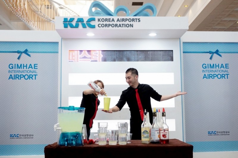 金海機場文化來襲!韓國空港公社季節慶典雞尾酒表演 (9/31)