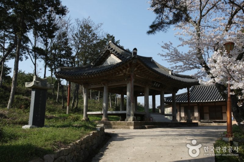 靈巖鳩林傳統韓屋村 (28/42)