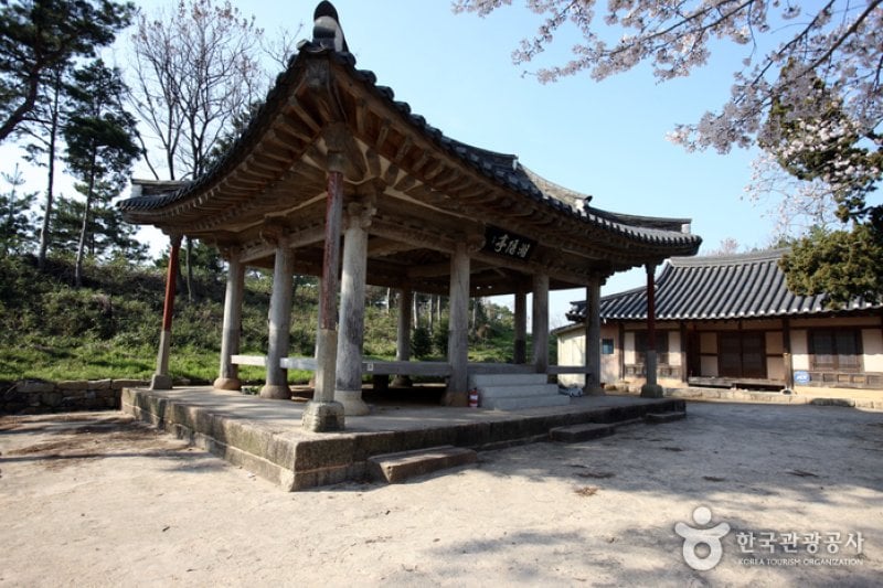 靈巖鳩林傳統韓屋村 (30/42)