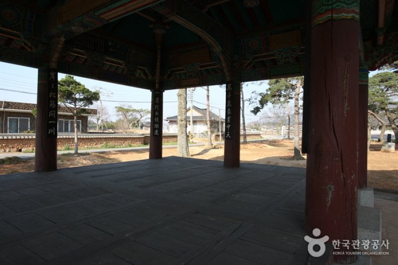靈巖鳩林傳統韓屋村 (37/42)