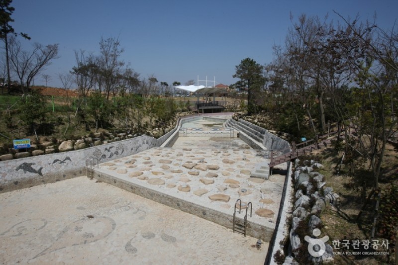 月出山元氣滿滿樂園 (4/12)