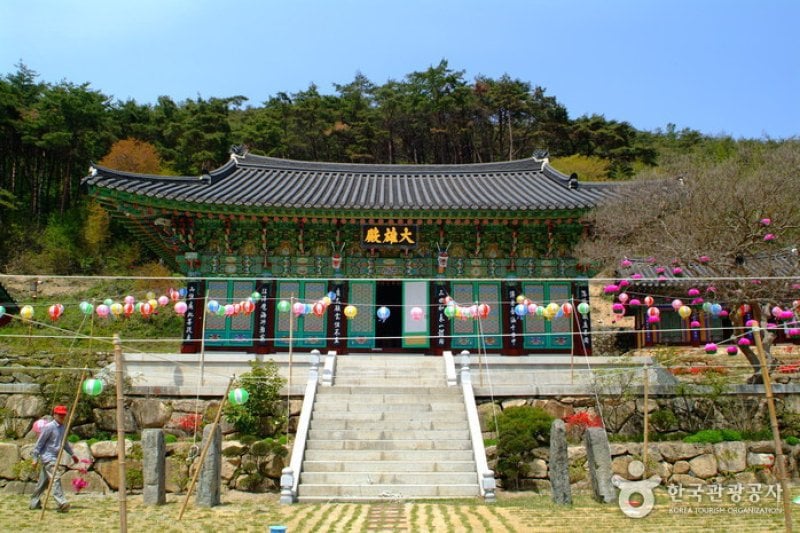 萬淵寺 (1/4)