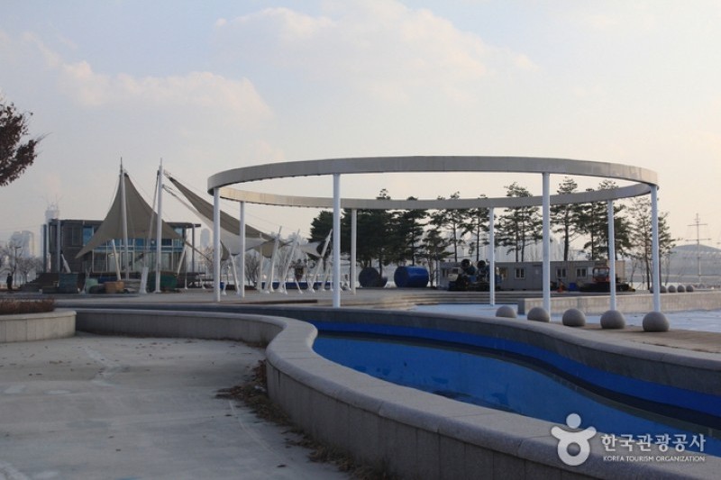 漢江市民公園纛島游泳池(室外) (5/8)