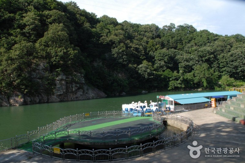 根基公園