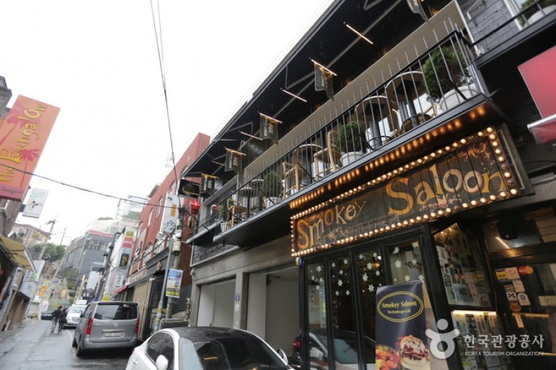Smokey Saloon