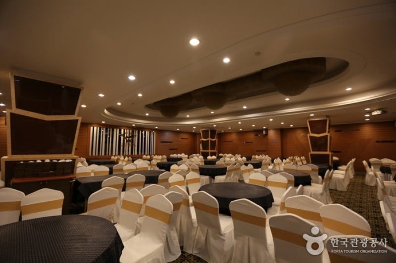 梨泰院皇冠飯店 (3/4)