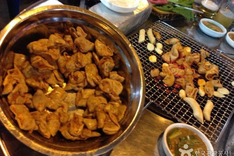 Anjilang烤牛腸街 (3/8)