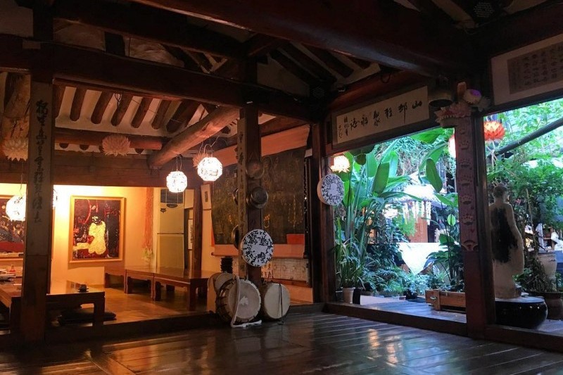 山村 (15/16)