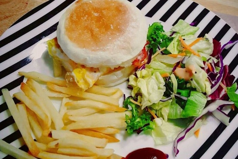 CJ Food World (3/8)