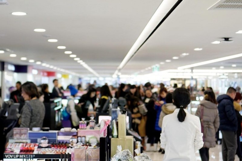 東和免稅店 (15/21)