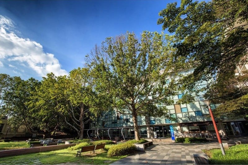 首爾大學[Seoul National University]