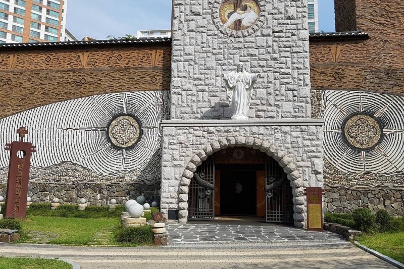 堂嶺殉教聖地 (8/10)