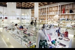 青瓦台舍廊坊紀念品店