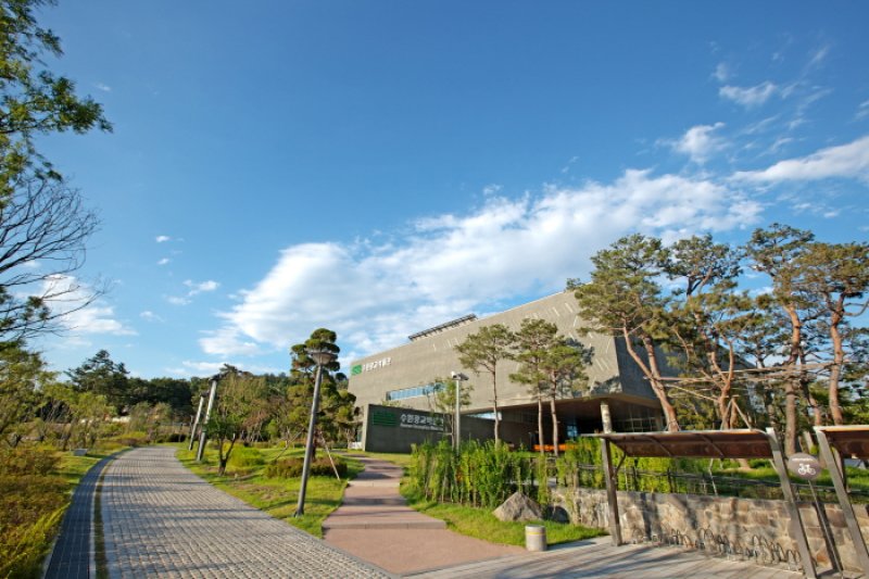 水原光教博物館