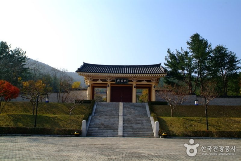 統一殿(慶州)(통일전(경주)) (6/14)