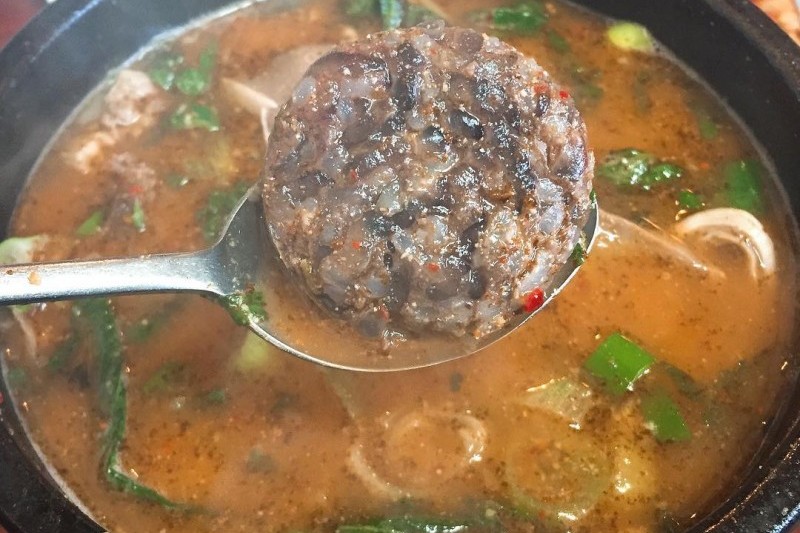 米腸1番地 (2/12)