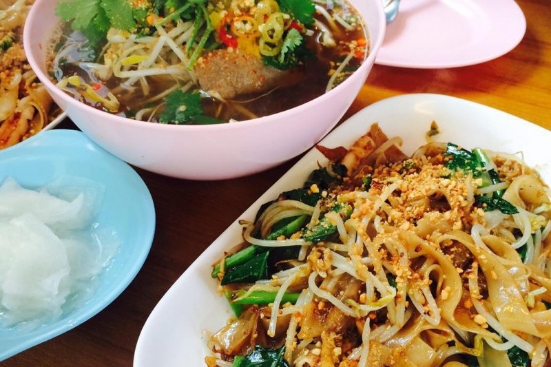Mum Aroy 弘大店 (4/12)
