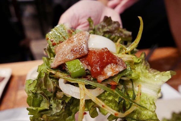 Samgyeopsal (삼겹살): Best Korean Barbecue in Seoul