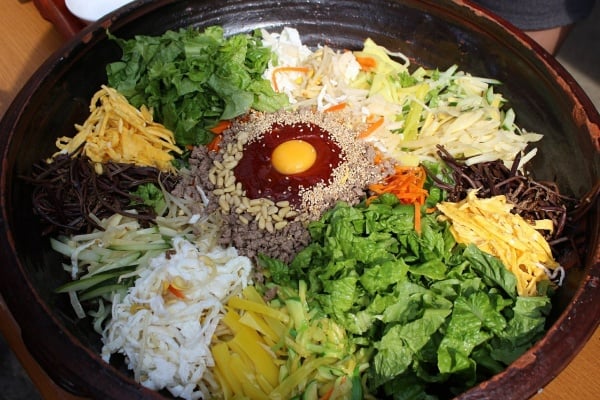 飯桌上綻放的花朵——韓國傳統飲食拌飯