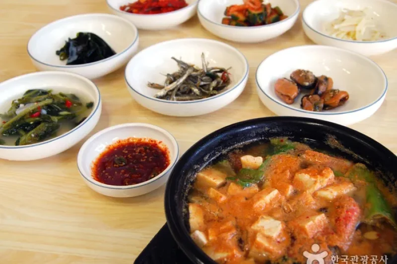 韓鬆生魚片한솔횟집 (2/5)