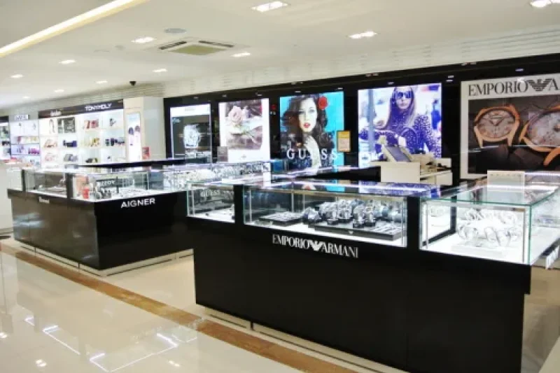 信友免稅店 (1/4)