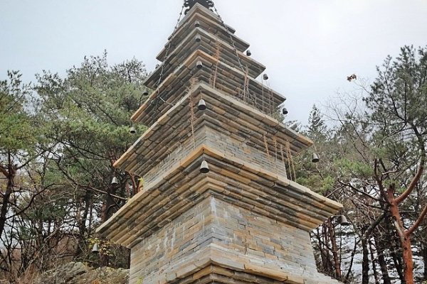 淨岩寺