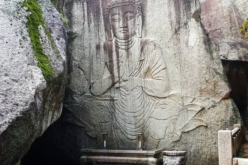 慶州骨窟庵磨崖如來坐像 (1/5)