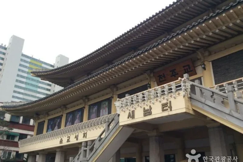 沙南基紀念聖堂 (2/5)