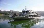 清風湖遊覽船