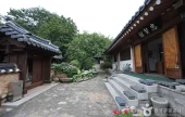 忠賢博物館(충현박물관)